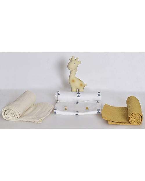 Three Muslin and Teether Gift Set - Giraffe